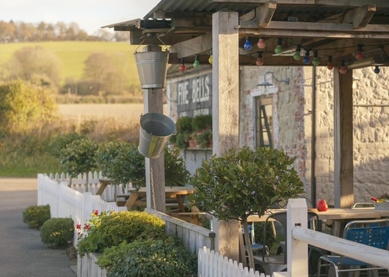 The Five Bells Inn Brabourne Exterior foto